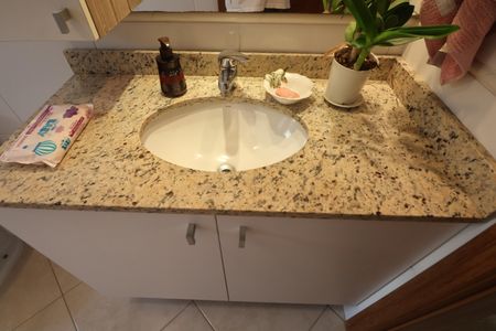 Apartamento à venda com 130m², 3 quartos e 2 vagasBanheiro