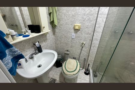Apartamento à venda com 120m², 2 quartos e 2 vagasBanheiro do Quarto 2