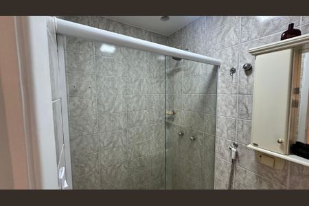 Apartamento à venda com 120m², 2 quartos e 2 vagasBanheiro