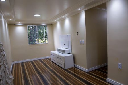 Sala de apartamento para alugar com 2 quartos, 52m² em Jardim Jaqueline, São Paulo