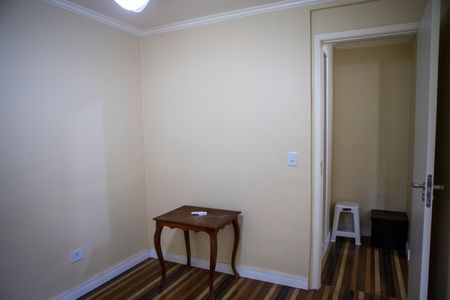 Quarto 1 de apartamento para alugar com 2 quartos, 52m² em Jardim Jaqueline, São Paulo