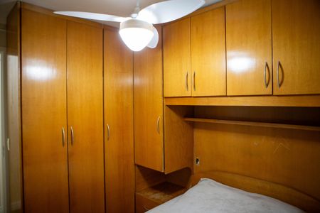 Quarto 2 de apartamento para alugar com 2 quartos, 52m² em Jardim Jaqueline, São Paulo