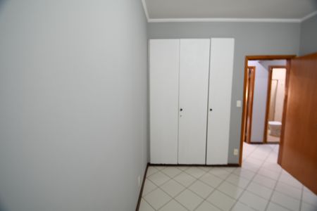 Quarto 1 de apartamento para alugar com 3 quartos, 130m² em Centro, Campinas