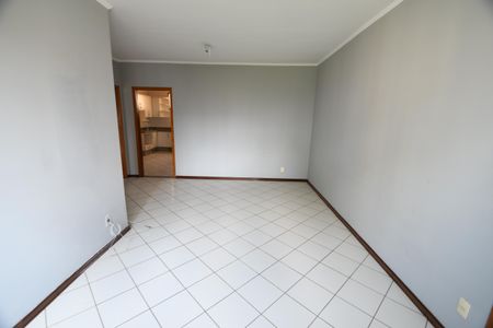 Sala de apartamento para alugar com 3 quartos, 130m² em Centro, Campinas