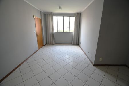 Sala de apartamento para alugar com 3 quartos, 130m² em Centro, Campinas