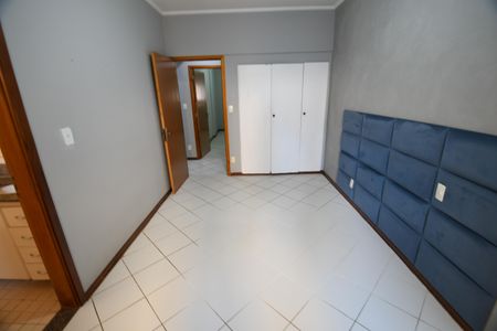 Apartamento à venda com 130m², 3 quartos e 1 vagaQuarto 2 - Suíte