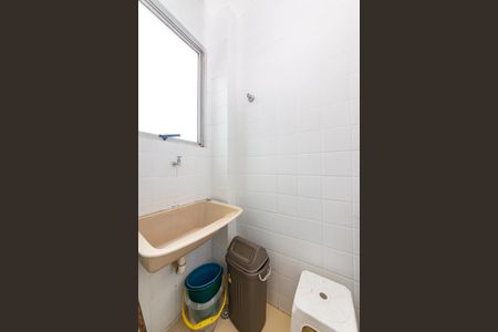 Apartamento à venda com 60m², 3 quartos e 1 vagaÁrea de Serviço