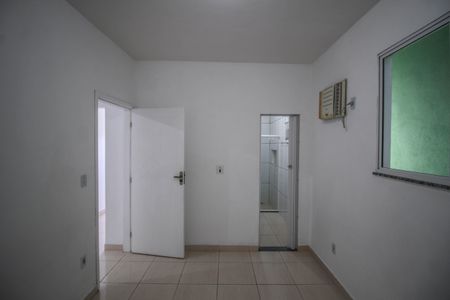 Quarto de casa para alugar com 1 quarto, 68m² em São Francisco de Assis, Belford Roxo