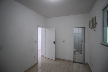 Quarto de casa para alugar com 1 quarto, 68m² em São Francisco de Assis, Belford Roxo