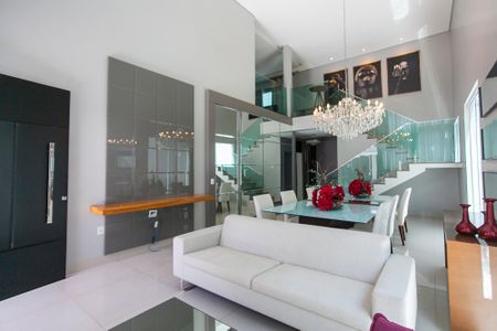 Casa para alugar com 300m², 4 quartos e 2 vagasSala