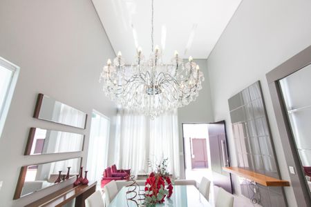 Sala de casa para alugar com 4 quartos, 300m² em Jardim Karaíba, Uberlândia