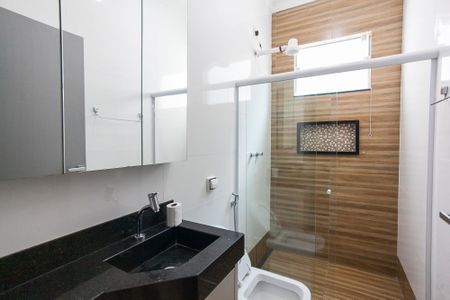 Casa para alugar com 300m², 4 quartos e 2 vagasBanheiro da Suite 3