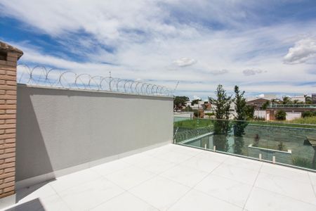 Casa para alugar com 300m², 4 quartos e 2 vagasVaranda da Sala 2