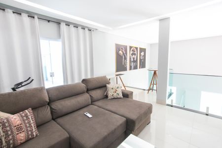 Casa para alugar com 300m², 4 quartos e 2 vagasSala 2