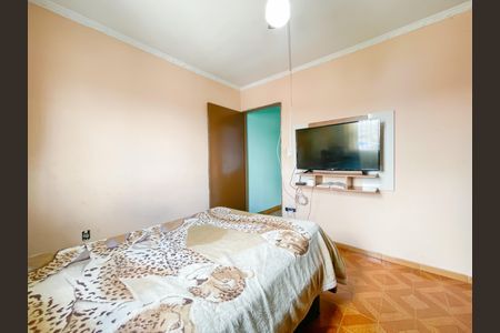 Casa à venda com 250m², 4 quartos e 4 vagas Casa à venda com 250m², 4 quartos e 4 vagasQuarto 2