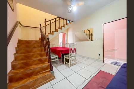 Sala de casa à venda com 4 quartos, 250m² em Jardim Roberto, Osasco