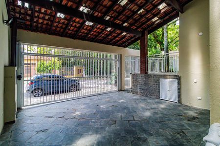 Casa para alugar com 227m², 4 quartos e 1 vagaGaragem