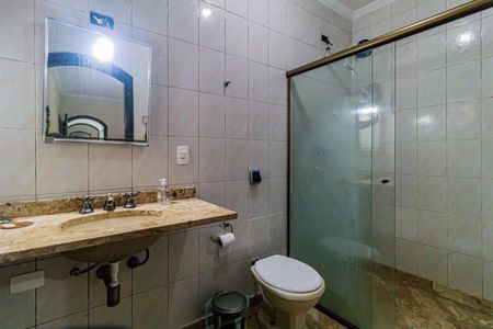 Casa para alugar com 227m², 4 quartos e 1 vagaSuite 02 - Banheiro