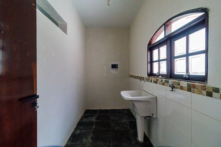 Casa para alugar com 227m², 4 quartos e 1 vagaLavanderia