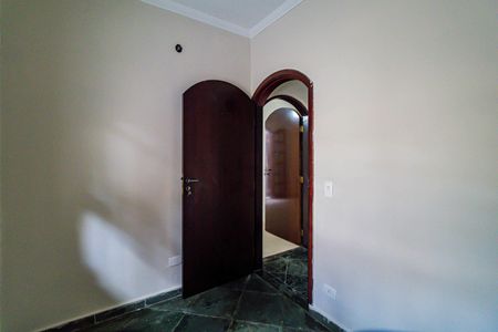 Casa para alugar com 227m², 4 quartos e 1 vagaQuarto