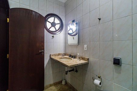 Casa para alugar com 227m², 4 quartos e 1 vagaSuite 02 - Banheiro