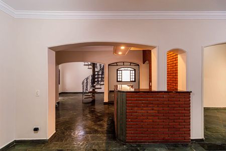 Casa para alugar com 227m², 4 quartos e 1 vagaSala