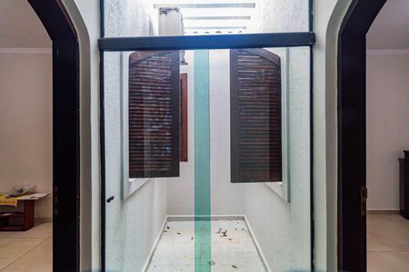 Casa para alugar com 227m², 4 quartos e 1 vagaÁrea