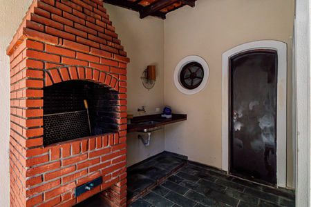 Casa para alugar com 227m², 4 quartos e 1 vagaChurrasqueira