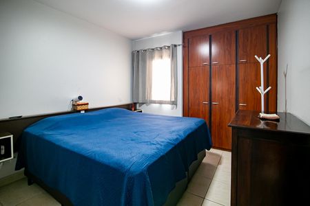 Apartamento para alugar com 140m², 3 quartos e 1 vagaSuíte