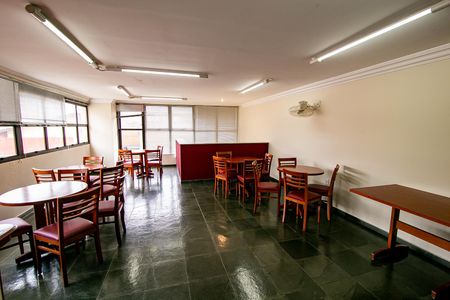 Apartamento para alugar com 140m², 3 quartos e 1 vagaÁrea comum - Salão de festas