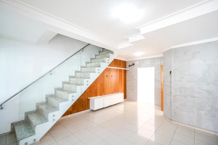 Apartamento para alugar com 110m², 3 quartos e 1 vaga Apartamento para alugar com 110m², 3 quartos e 1 vagaSala