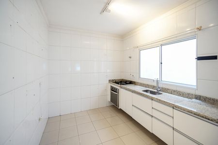 Apartamento para alugar com 110m², 3 quartos e 1 vaga Apartamento para alugar com 110m², 3 quartos e 1 vagaCozinha