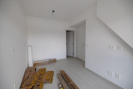 Apartamento à venda com 75m², 2 quartos e 2 vagas Apartamento à venda com 75m², 2 quartos e 2 vagasSuite