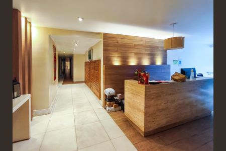 Apartamento para alugar com 58m², 2 quartos e 1 vagaFachada e portaria