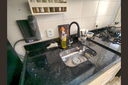 Apartamento para alugar com 58m², 2 quartos e 1 vagaCozinha e Área de Serviço