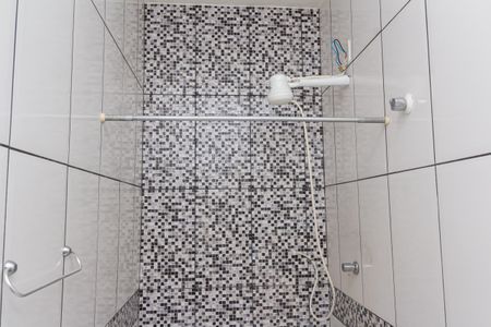 Casa para alugar com 50m², 1 quarto e 1 vaga Casa para alugar com 50m², 1 quarto e 1 vagaBanheiro