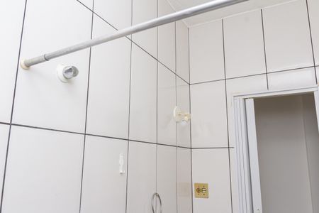 Casa para alugar com 50m², 1 quarto e 1 vaga Casa para alugar com 50m², 1 quarto e 1 vagaBanheiro