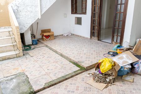 Casa para alugar com 50m², 1 quarto e 1 vaga Casa para alugar com 50m², 1 quarto e 1 vagaQuintal