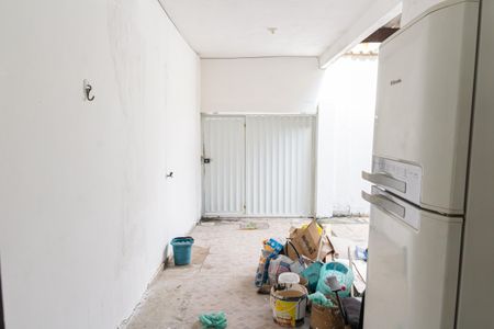 Casa para alugar com 50m², 1 quarto e 1 vaga Casa para alugar com 50m², 1 quarto e 1 vagaVaranda