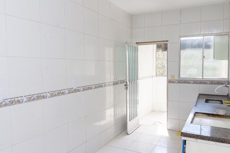 Casa para alugar com 50m², 1 quarto e 1 vaga Casa para alugar com 50m², 1 quarto e 1 vagaCozinha