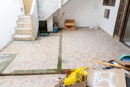 Casa para alugar com 50m², 1 quarto e 1 vaga Casa para alugar com 50m², 1 quarto e 1 vagaQuintal