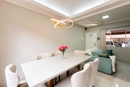 Sala de casa de condomínio à venda com 2 quartos, 90m² em Vila Jerusalem, São Bernardo do Campo