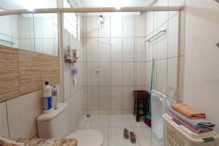 Casa à venda com 364m², 4 quartos e 1 vagaBanheiro da Suíte