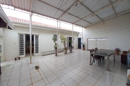 Casa à venda com 364m², 4 quartos e 1 vagaÁrea comum