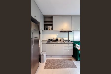 Studio à venda com 28m², 1 quarto e sem vaga Studio à venda com 28m², 1 quarto e sem vagaCozinha