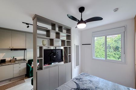 Studio à venda com 28m², 1 quarto e sem vaga Studio à venda com 28m², 1 quarto e sem vagaQuarto