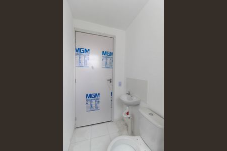 Apartamento para alugar com 42m², 2 quartos e sem vaga Apartamento para alugar com 42m², 2 quartos e sem vagaBanheiro