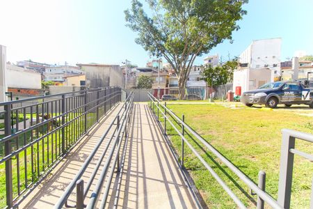 Apartamento para alugar com 42m², 2 quartos e sem vaga