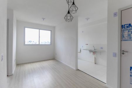 Sala de apartamento para alugar com 2 quartos, 42m² em Vila Lourdes, São Paulo