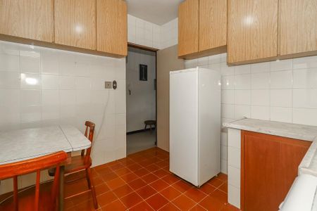 Apartamento para alugar com 80m², 2 quartos e 1 vagaCozinha
